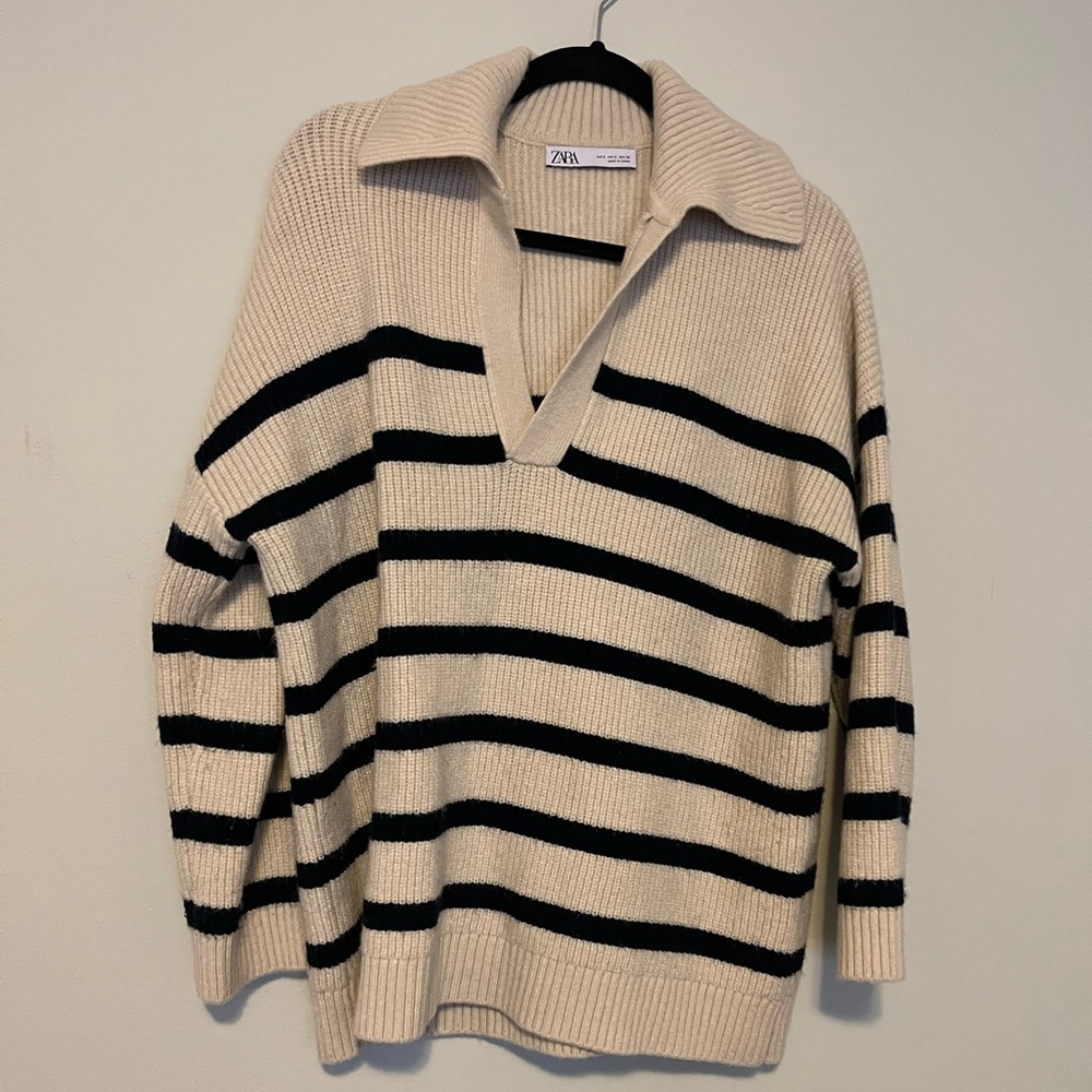 Zara Cream and Black Striped V-Neck Sweater - Picture 1 of 3